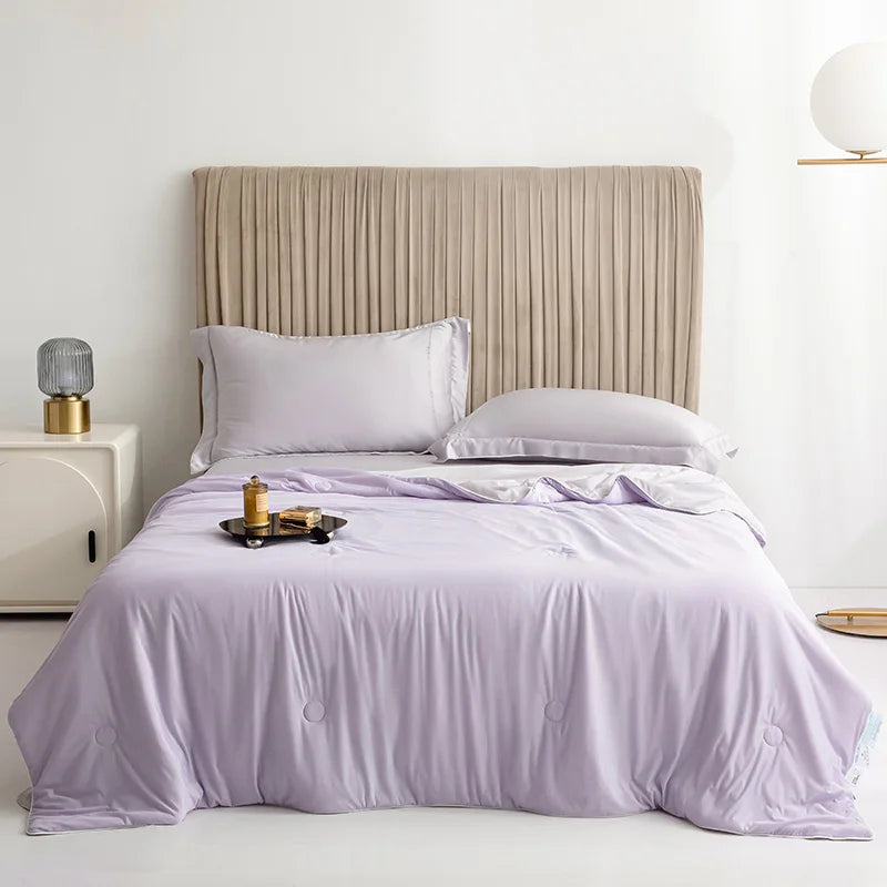 Couverture en soie pour l'été violet