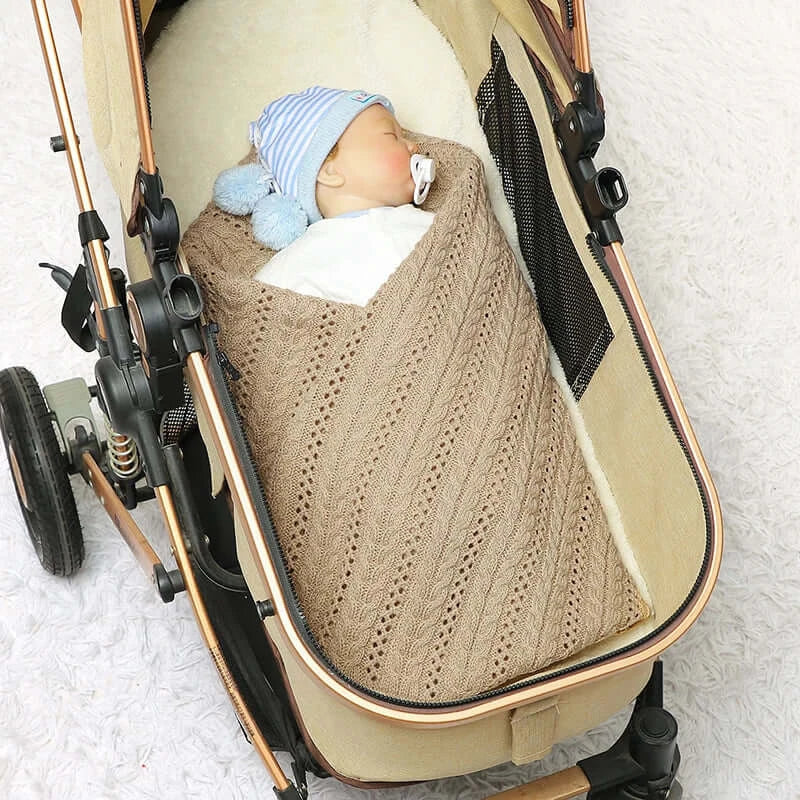Couverture en tricot pour bébé kaki 1
