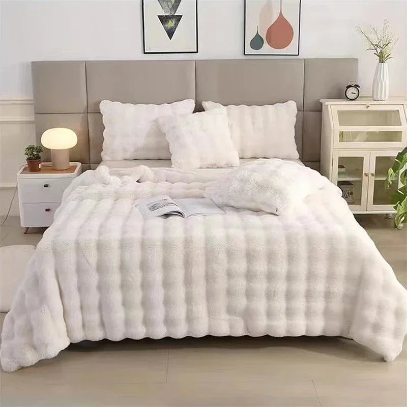 Couverture lit en polaire blanc