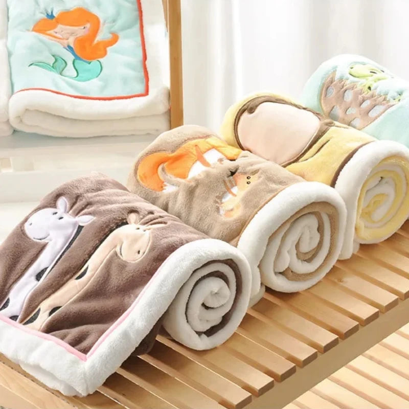 Couverture brodée pour bébé 