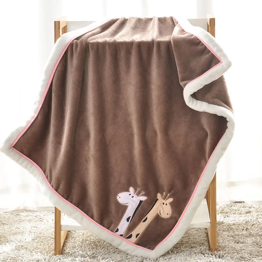 Couverture brodée pour bébé girafe