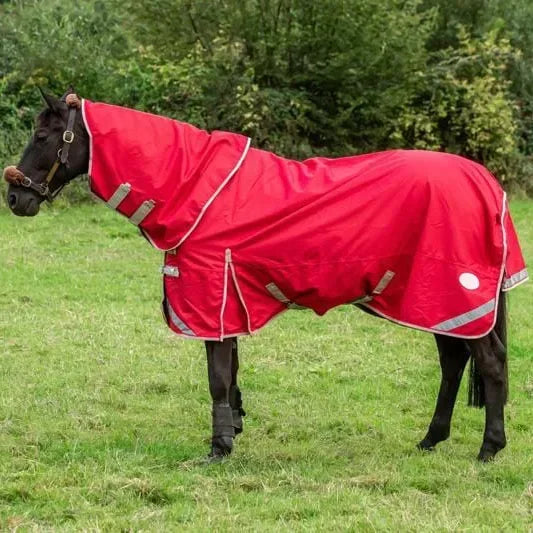 Couverture d'hiver pour cheval rouge 