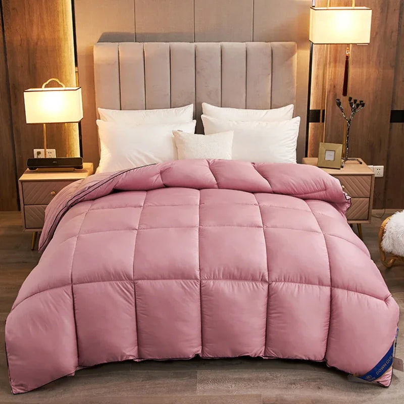 Couverture de lit en duvet rose foncé