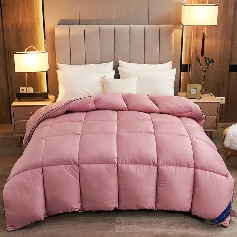 Image of Couverture de lit en duvet rose foncé douce 200x230 cm - confort et chaleur