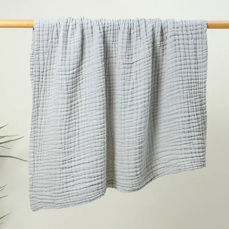 Image of Couverture en gaze de coton pour bébé gris– léger et confortable