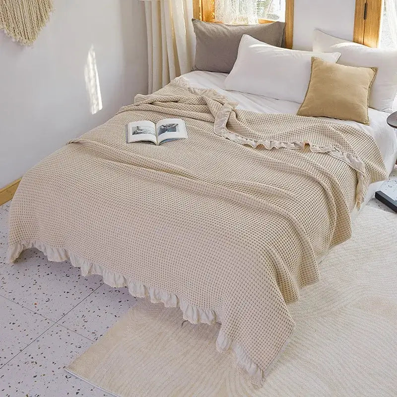 Image of Couverture en mousseline de coton jaune– chauffage naturel et style cosy