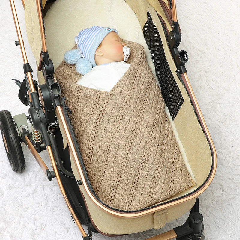 Couverture en tricot pour bébé kaki 1