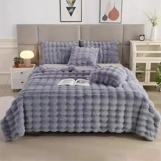 Couverture lit en polaire gris clair 1