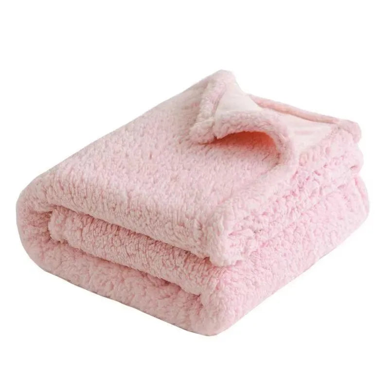 Couverture lit en shaggy rose
