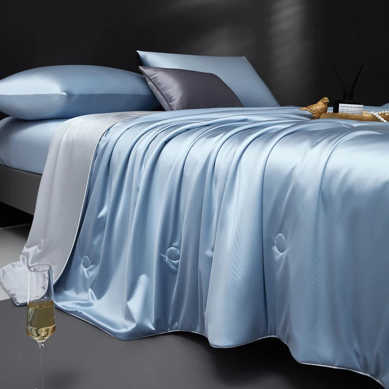 Couverture lit en soie bleu