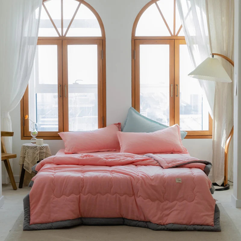 Couverture lit matelassé pour l'été rose 