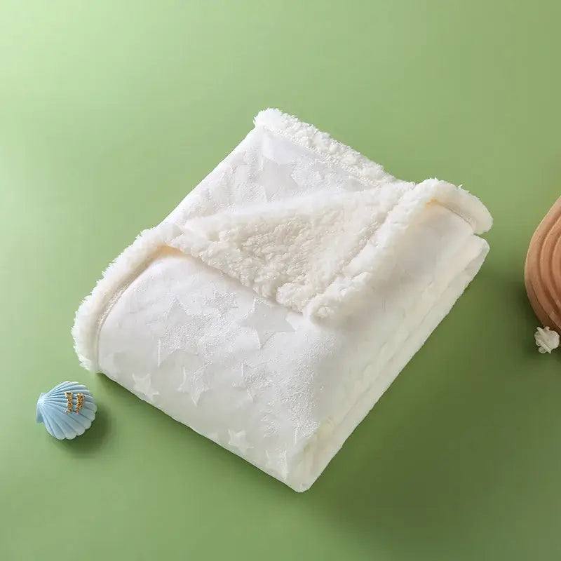 Image of Couverture lit pour bébé blanc– textile doux pour nourrisson