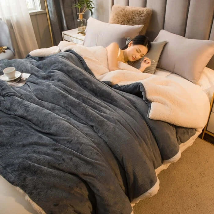 Image of Couverture polaire avec fermeture gris foncé cosy – idéal hiver et automne
