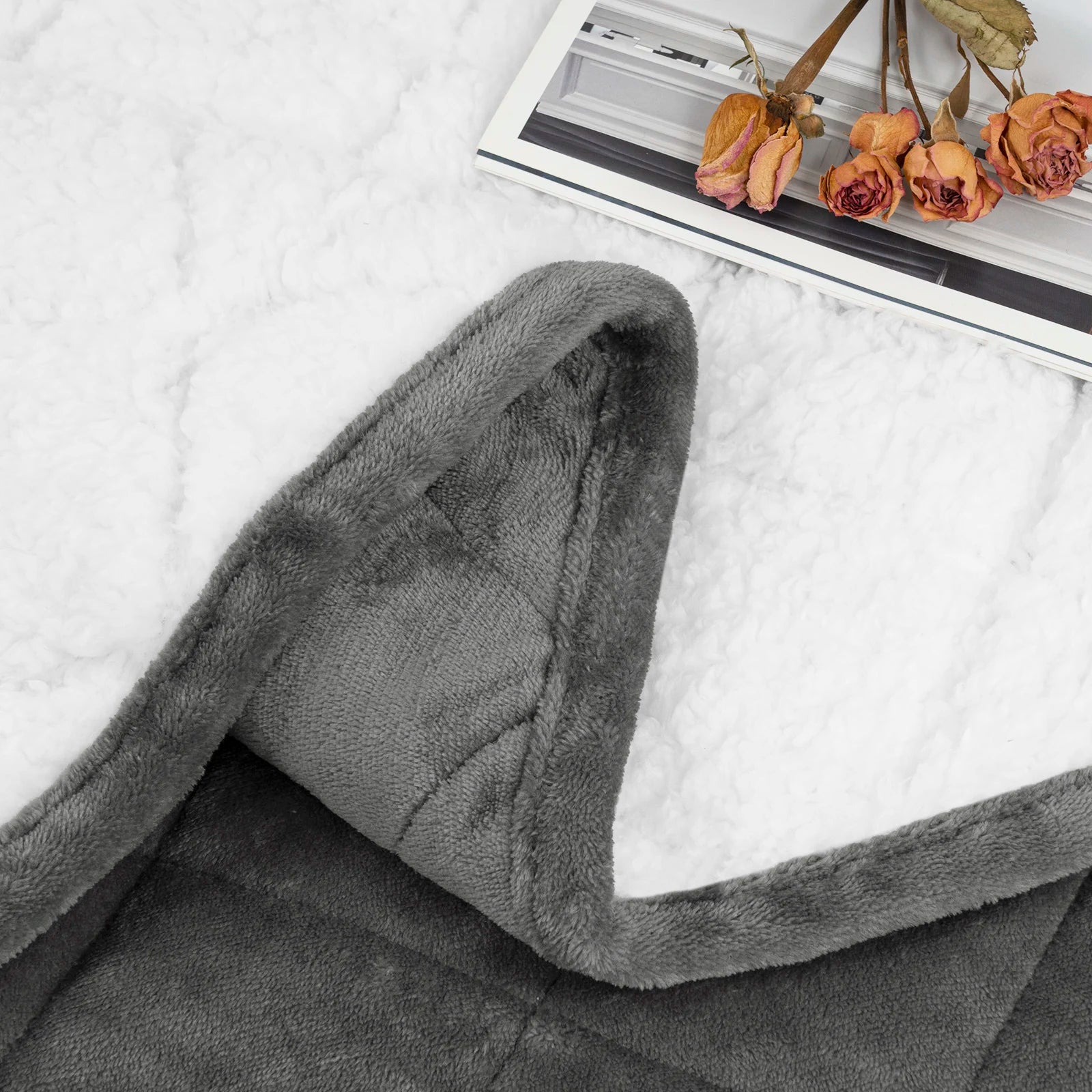Couverture polaire gris 1