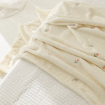 Couverture polaire brodée pour bébé - Vignette | Cosycovers